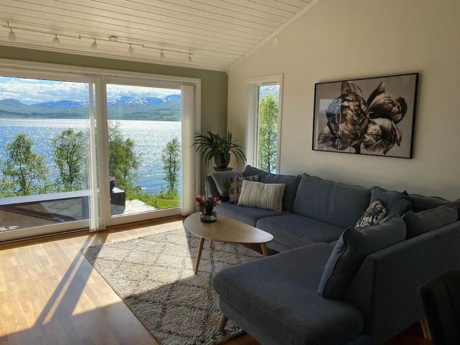 Great House With Amazing Location!!Sea & Mountain View! Villa Kvaloya Esterno foto